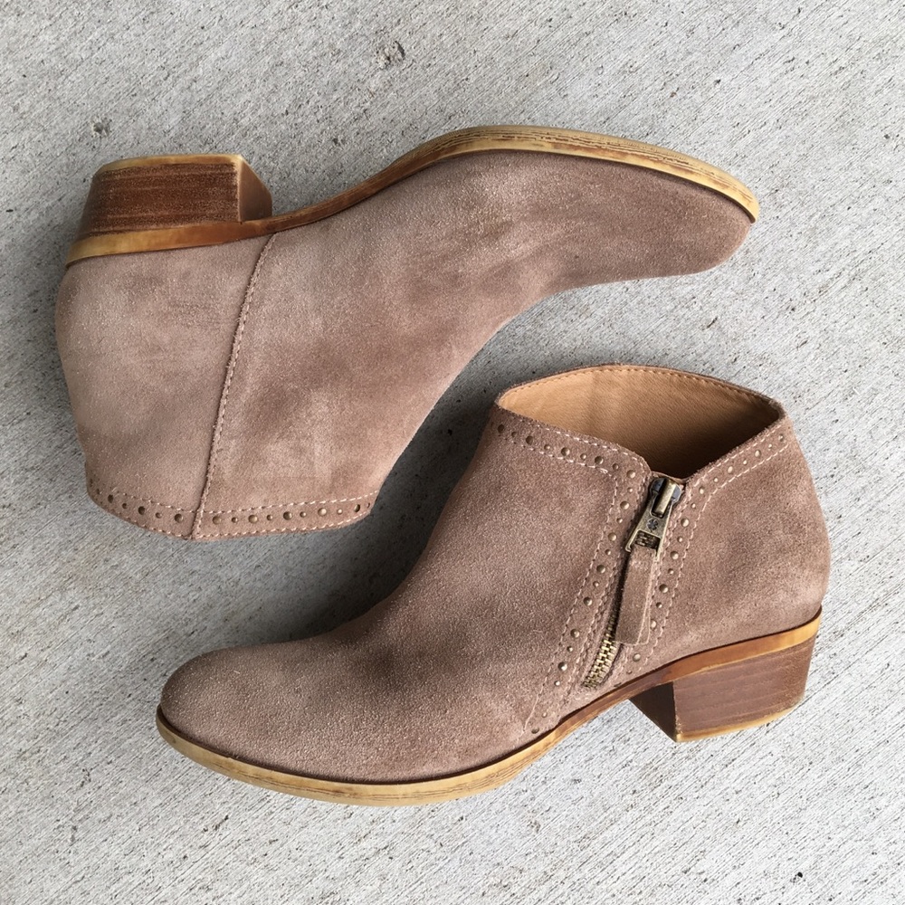 Lucky Brand // suede bootie 7.5 *final sale*